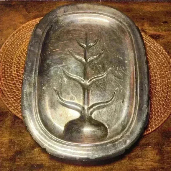 Vintage Silverplated Footed Reed & Barton Mayflower Tray Leaf Serving Platter - Picture 2 of 6